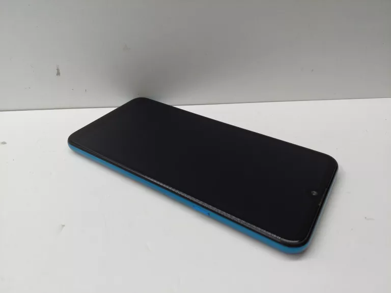 TELEFON LG Q60