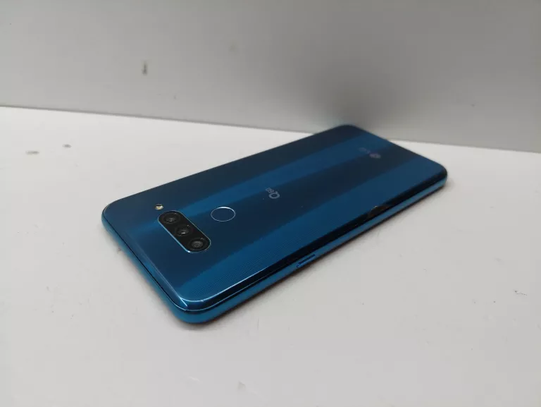 TELEFON LG Q60