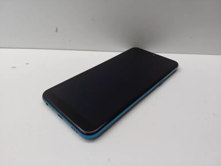 TELEFON LG Q60