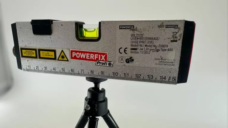 POZIOMICA Z LASEREM POWERFIX Z30859 WARTO OKAZJA