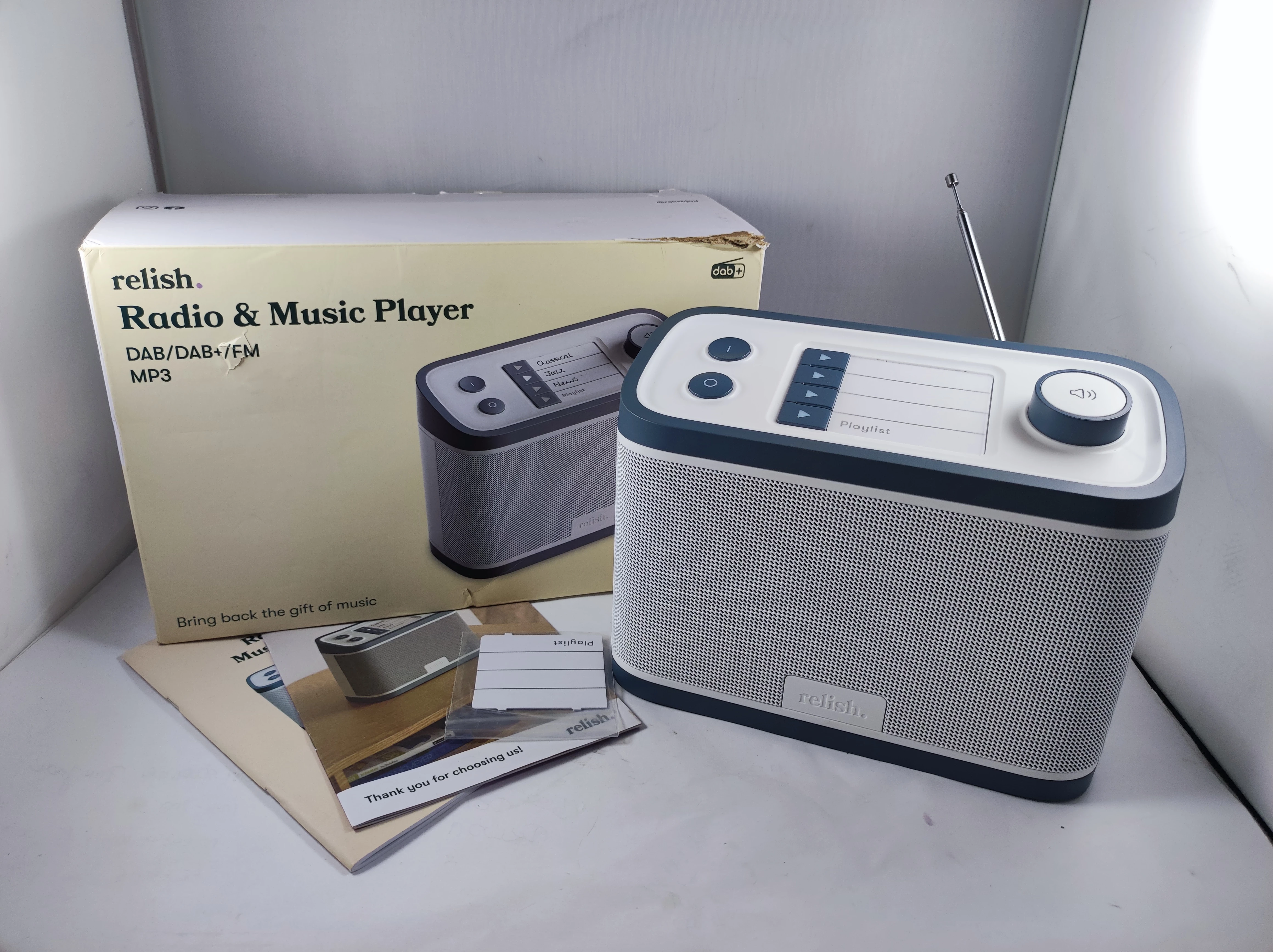 radio-sieciowo-bateryjne-dab-fm-relish-pudelko-wielka-rzeznicka-1-srem-centrum