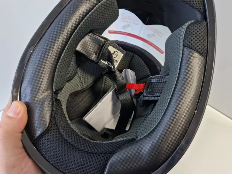 KASK MOTOCYKLOWY PEŁNY R. XL 61CM FAVOTO RYSA !