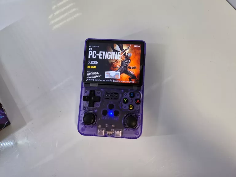 PRZENOŚNA KONSOLA R36S DO GIER RETRO GAMEBOY