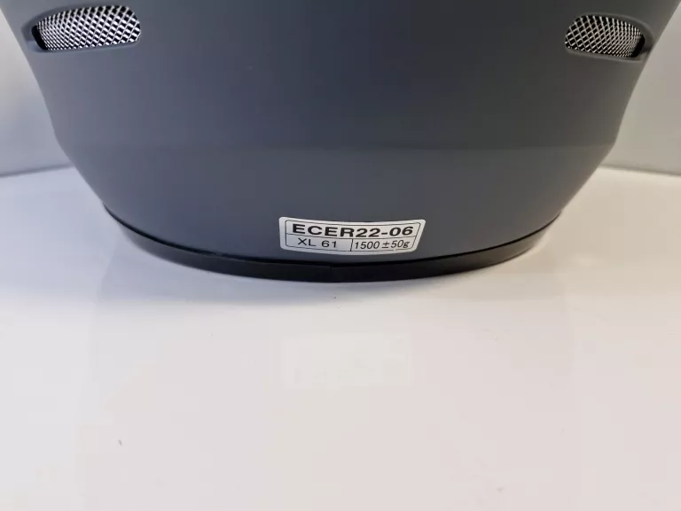 KASK MOTOCYKLOWY PEŁNY R. XL 61CM FAVOTO RYSA !