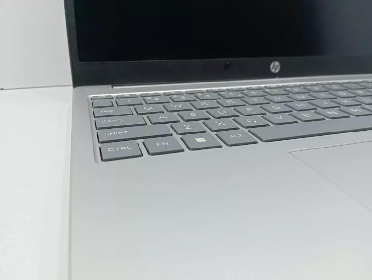 LAPTOP HP 15-FC0029NW RYZEN 16 GB RAM SSD 512