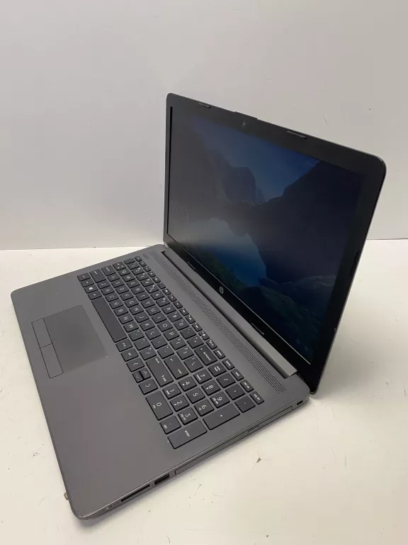 LAPTOP HP 255 G7 8/256GB