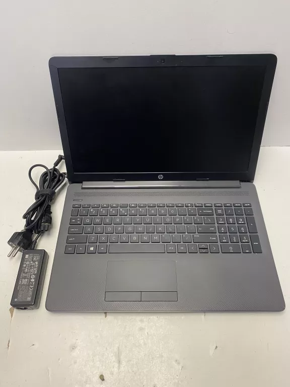 LAPTOP HP 255 G7 8/256GB