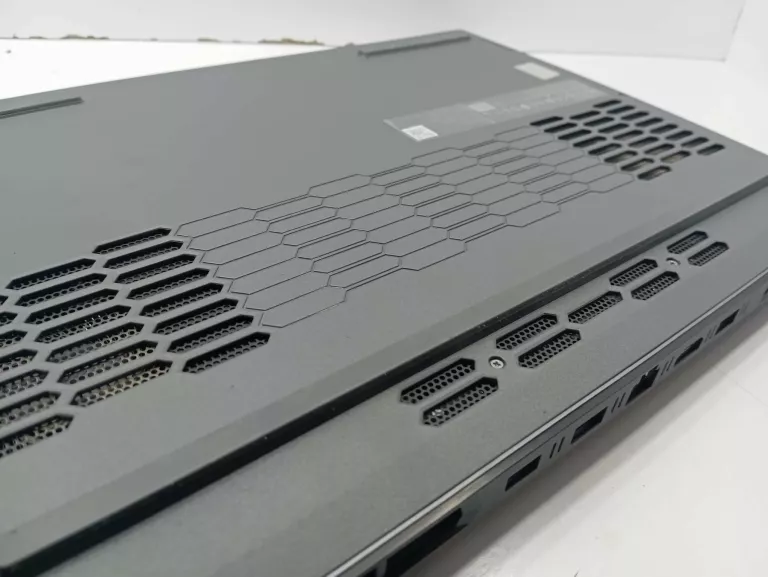 LENOVO LOQ 15IAX9 144HZ INTEL I5-12450HX 16GB RTX3050/6GB 512GB SSD W11 GW