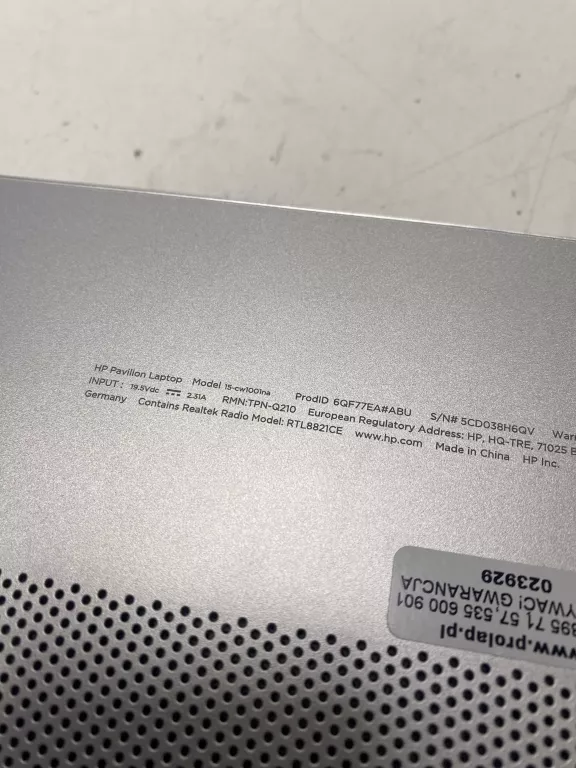 LAPTOP HP PAVILION 15-CW1001NA RYZEN 3 8/256GB