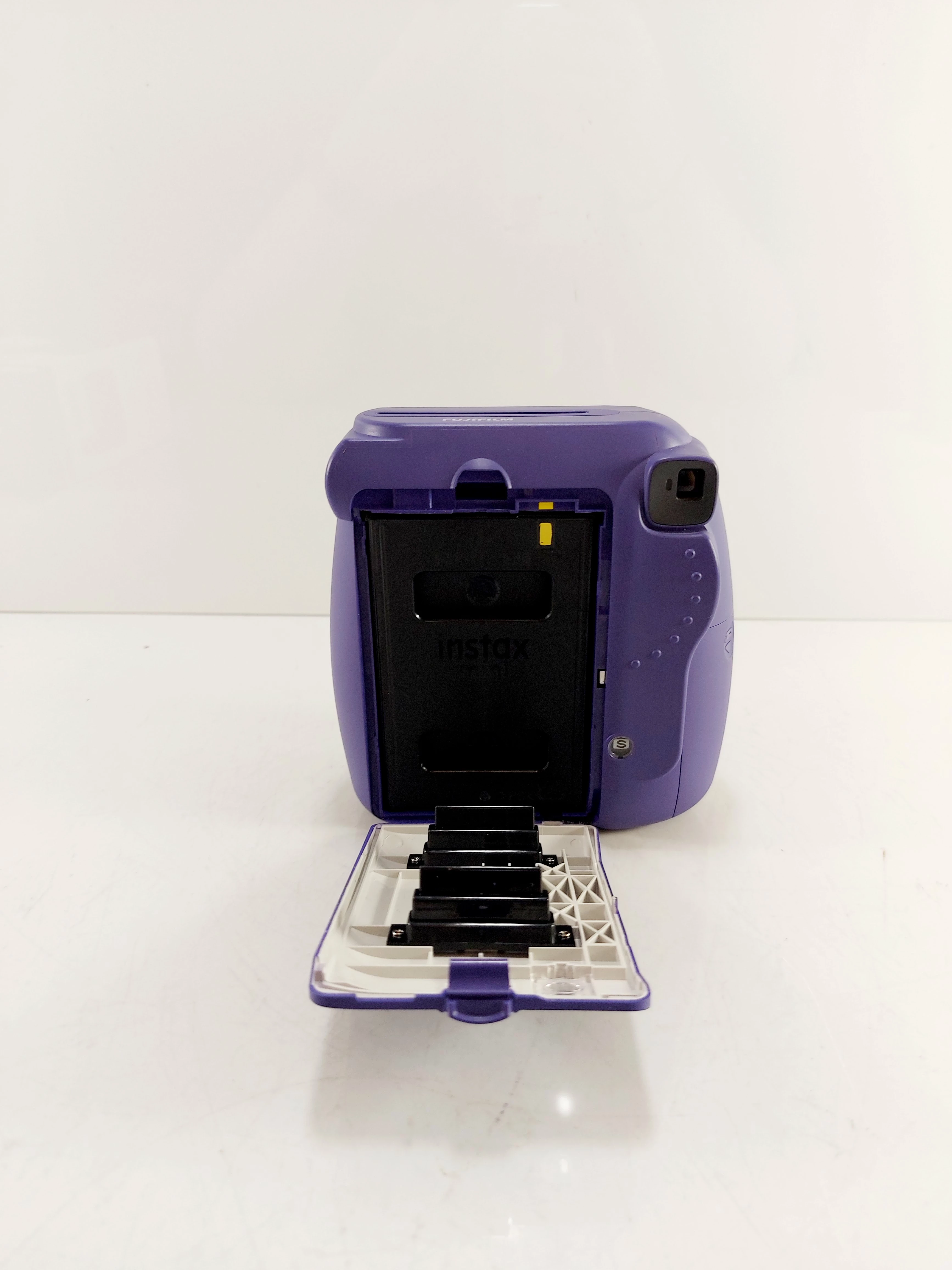 aparat-instax-mini-8-etui-konstrukcja-234317-2