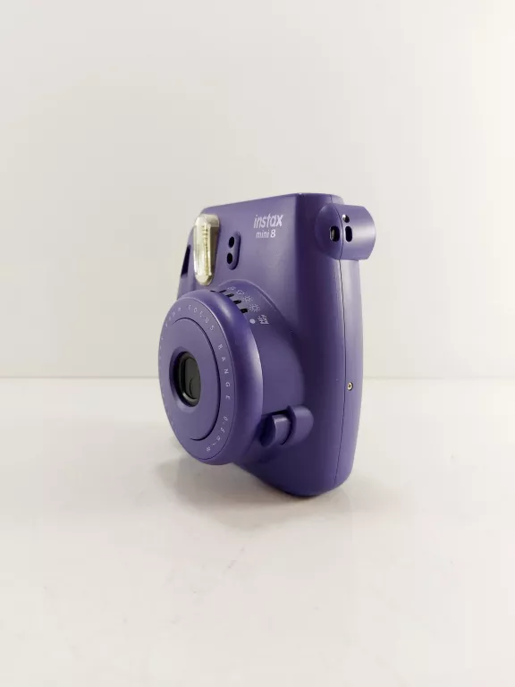 aparat-instax-mini-8-etui-model-instax-mini-8