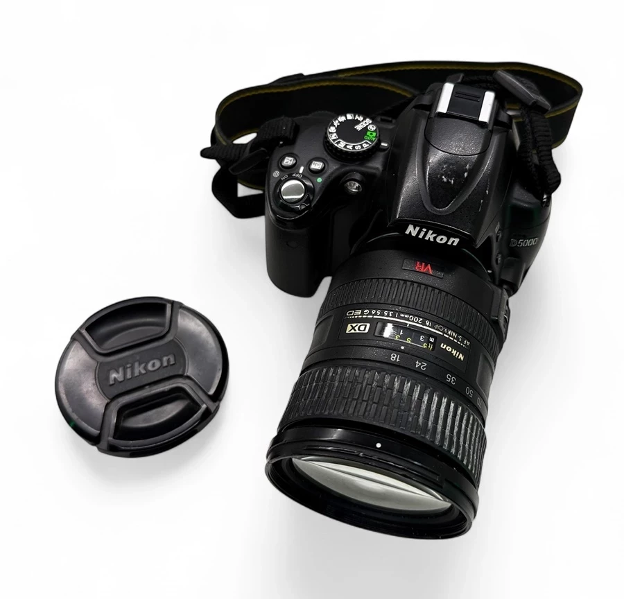 lustrzanka-nikon-d5000-obiektyw-nikon-af-s-nikkor-18-200mm-super-cena-model-zalaczonego-obiektywu-nikkor-18-55