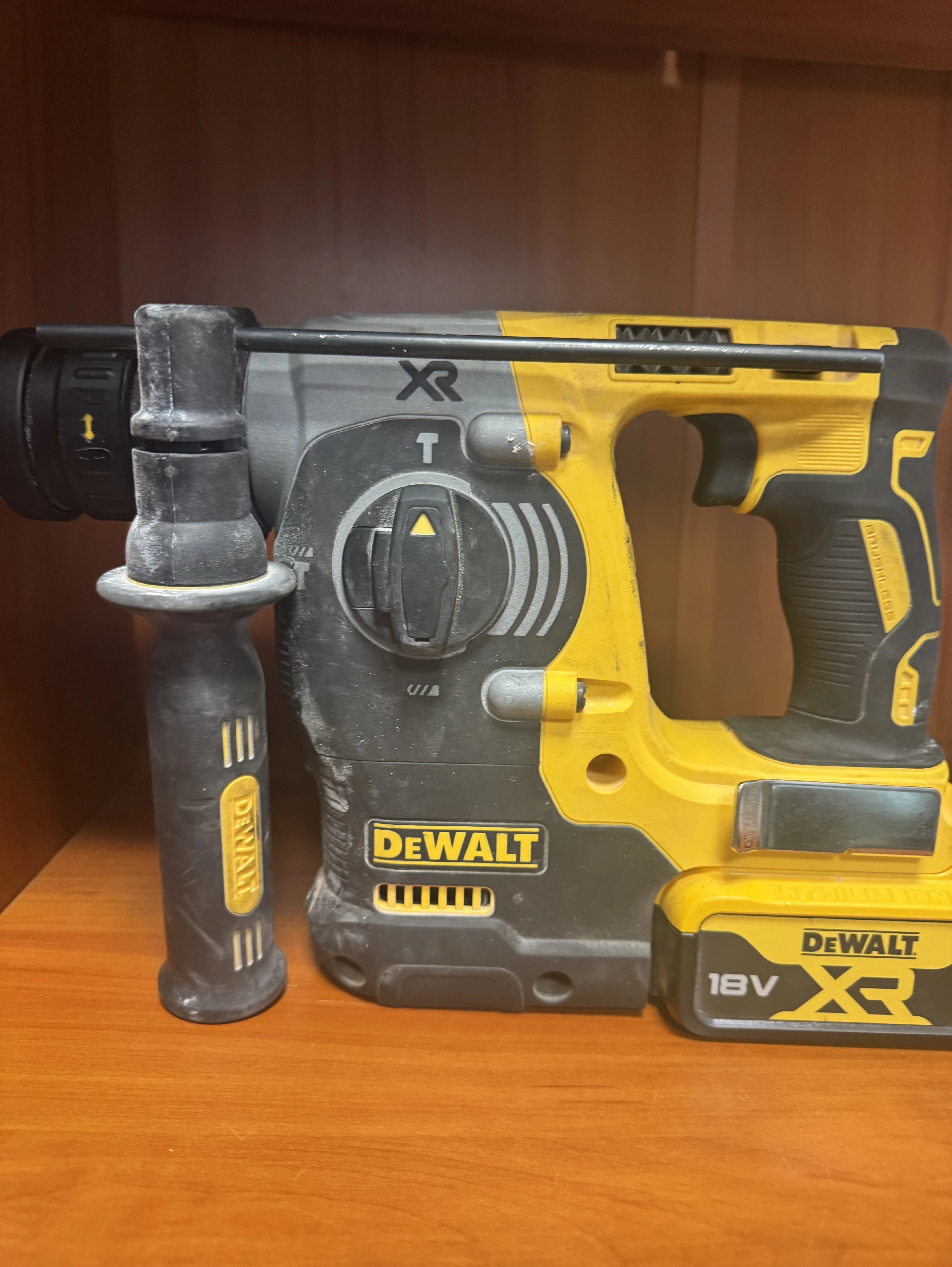 wiertarka-dewalt-dch274akuladbox-stan-11323-2