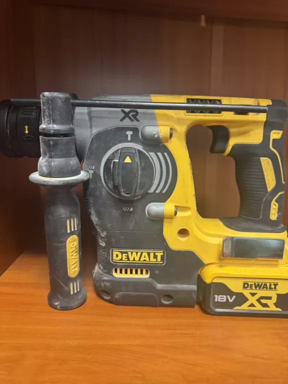 wiertarka-dewalt-dch274akuladbox-stan-11323-2