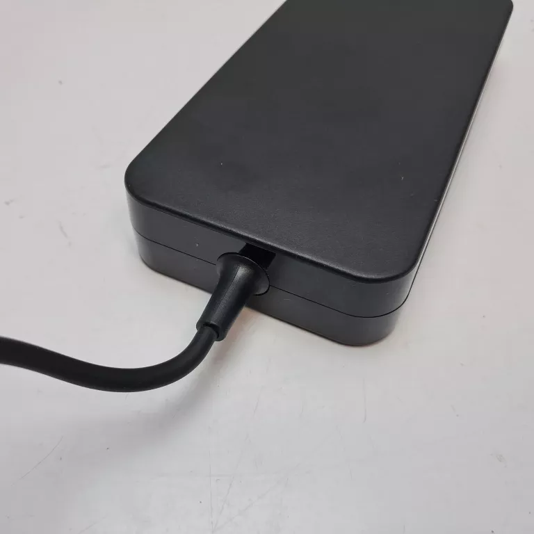ŁADOWARKA DO LAPTOPA