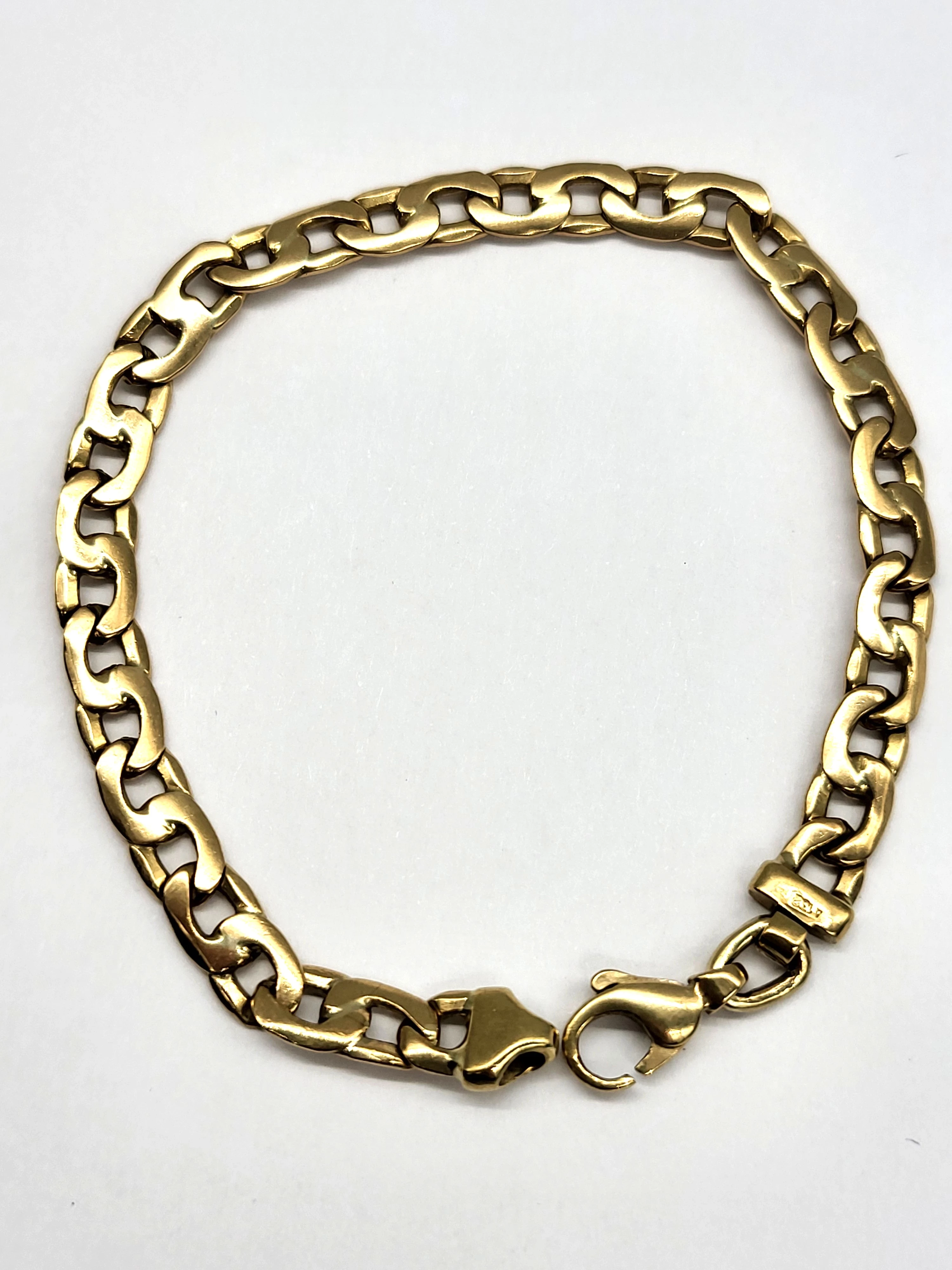 masywna-zlota-bransoletka-1186g333-aleja-sw-jana-pawla-ii-252-kolobrzeg