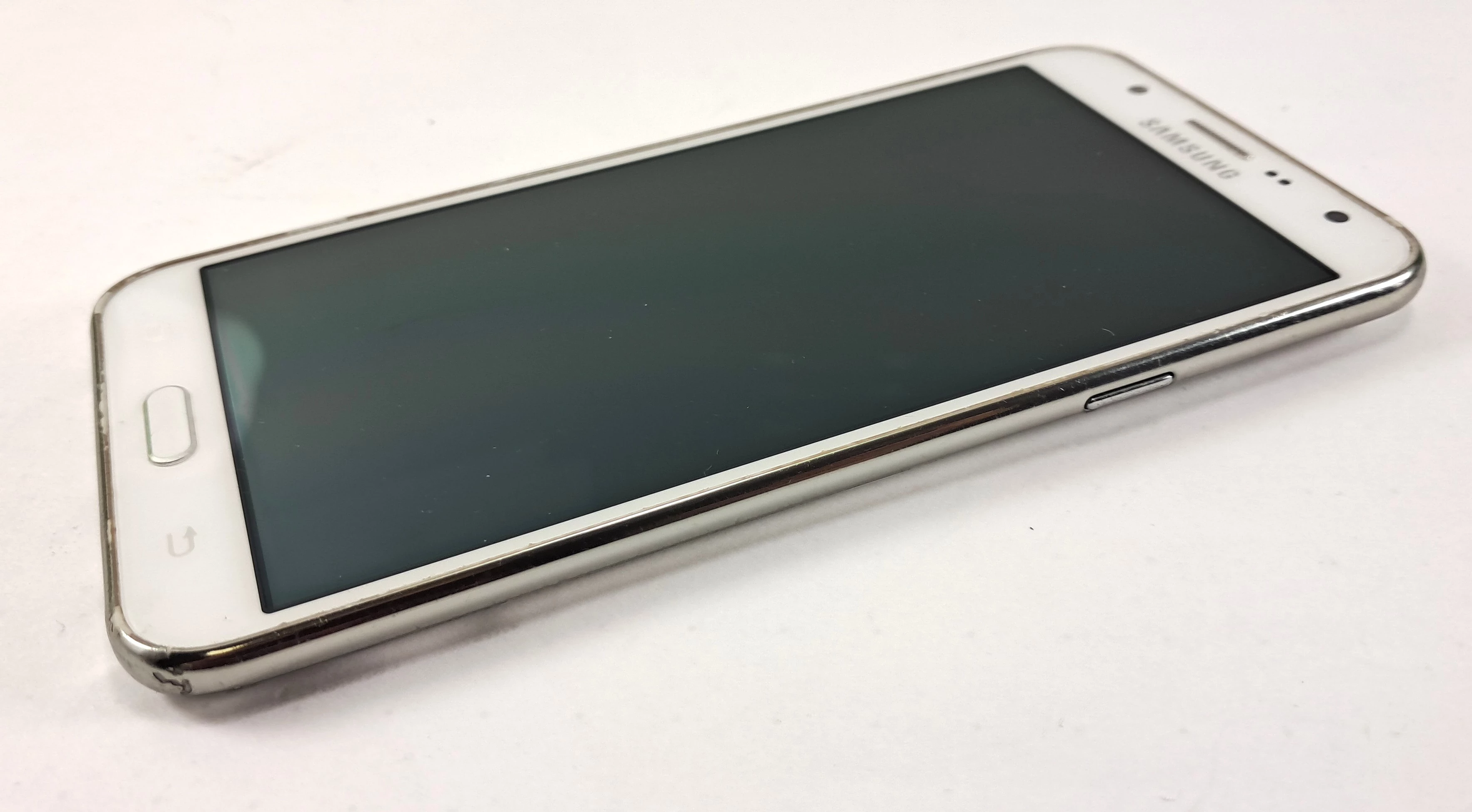 telefon-samsung-galaxy-j7-16gb-bialy-typ-202685-212929