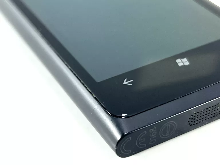 TELEFON NOKIA LUMIA 800 512 MB / 16 GB