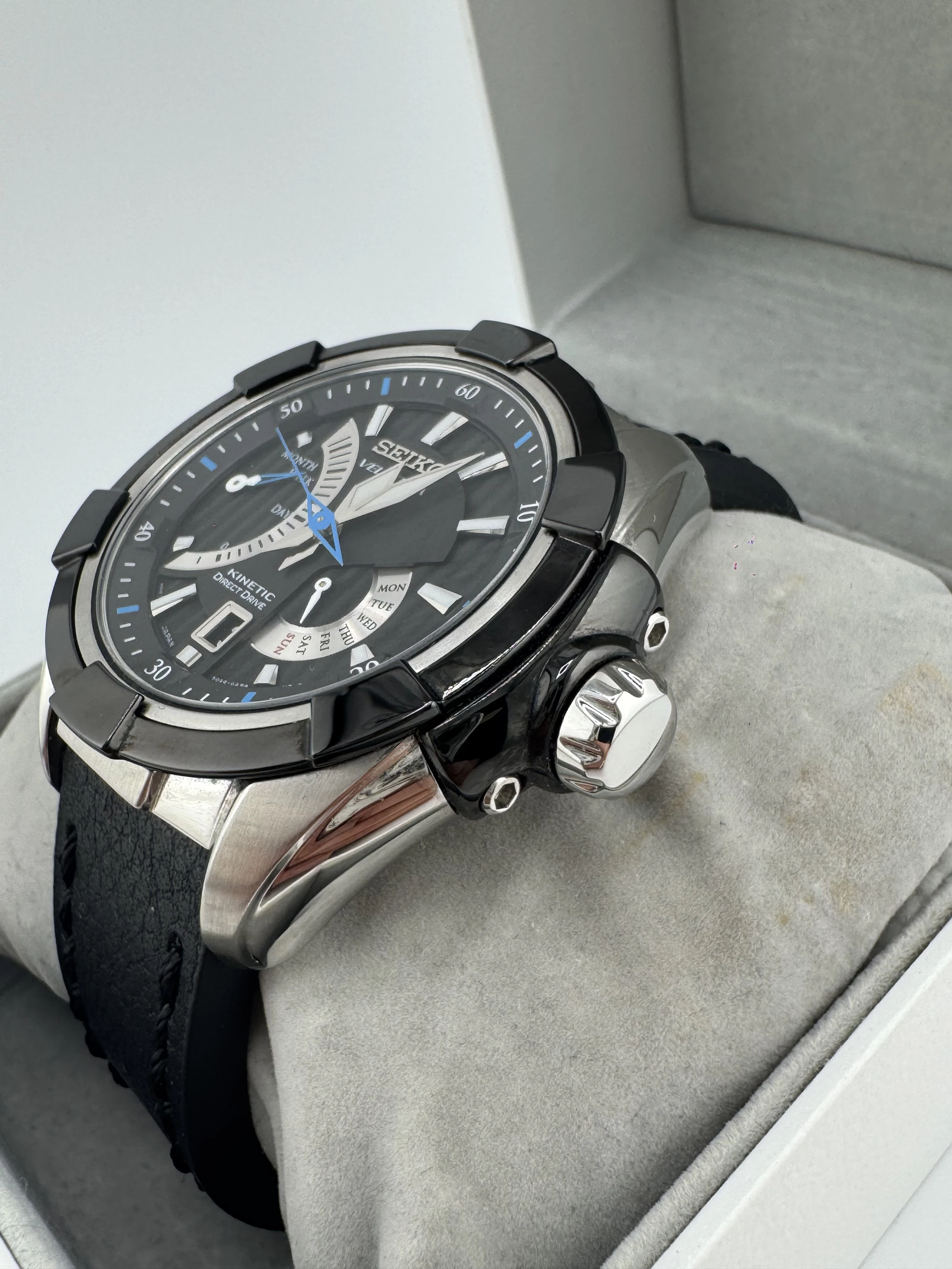 zegarek-seiko-velatura-kinetic-direct-drive-5d44-0ah0-pasek-mechanizm-18738-3