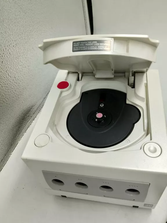 KONSOLA NINTENDO GAMECUBE DOL-101(EUR) KOMPLET