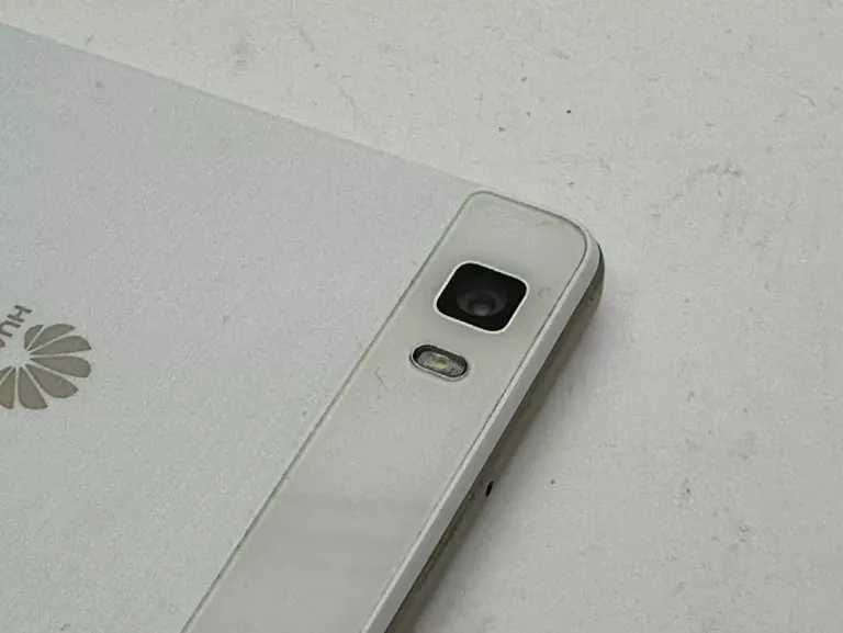 HUAWEI P8 LITE 2/16GB 2200MAH 13MP 5"