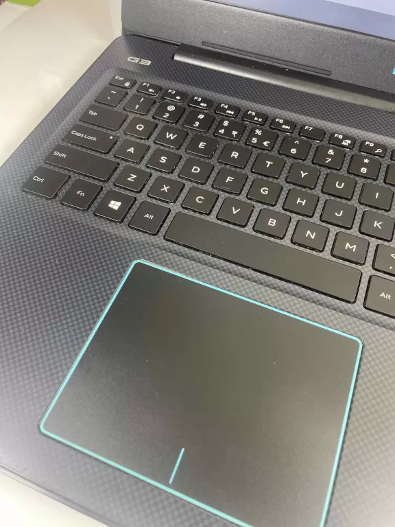 LAPTOP DELL G3 15 INTELCORE I5-8GEN GTX 1050 8/256GB WIN 11 ZASILACZ
