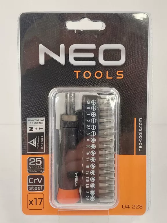 ZESTAW KOŃCÓWEK BITÓW ŚRUBOKRĘT UCHWYT 17 ELEMENTÓW NEO TOOLS