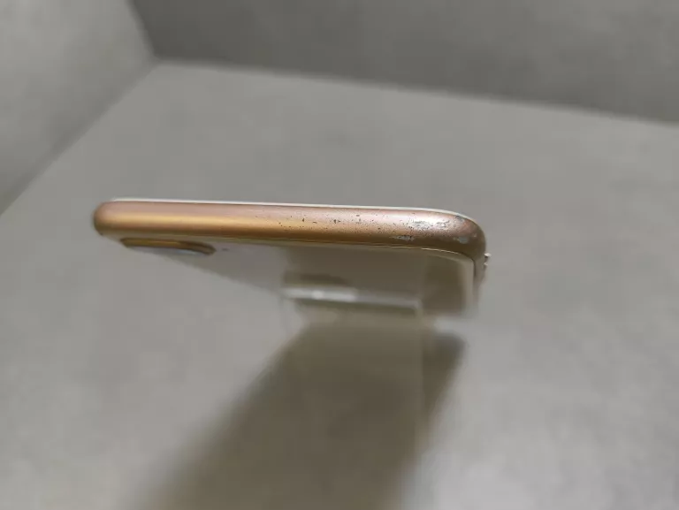 TELEFON IPHONE 8 PLUS 64GB 82%