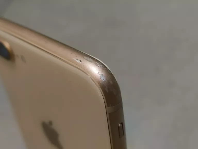 TELEFON IPHONE 8 PLUS 64GB 82%