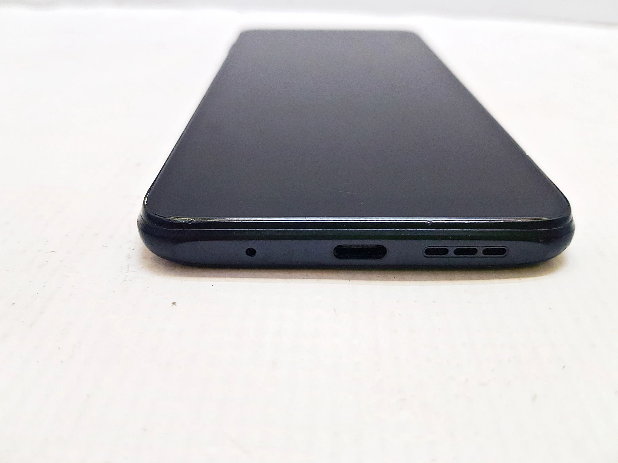 telefon-xiaomi-redmi-9t-64gb-przekatna-ekranu-653