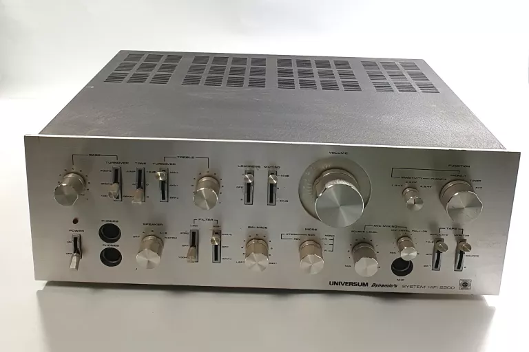 WZMACNIACZ VINTAGE UNIVERSUM 2500
