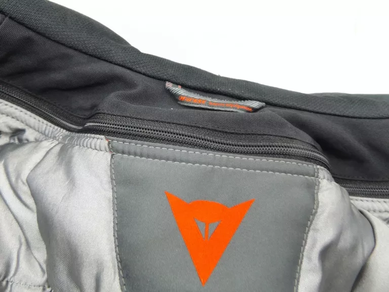 DAINESE CODICE CONTROL R 52 KURTKA MOTOCYKLOWA Z PODPINKĄ