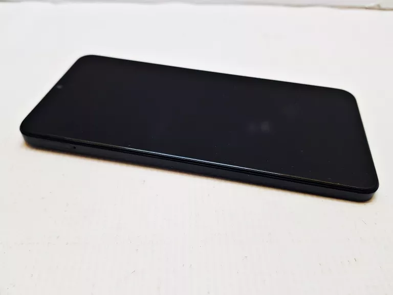 TELEFON REALME C53 W PUD + KABEL D/S 128/6GB