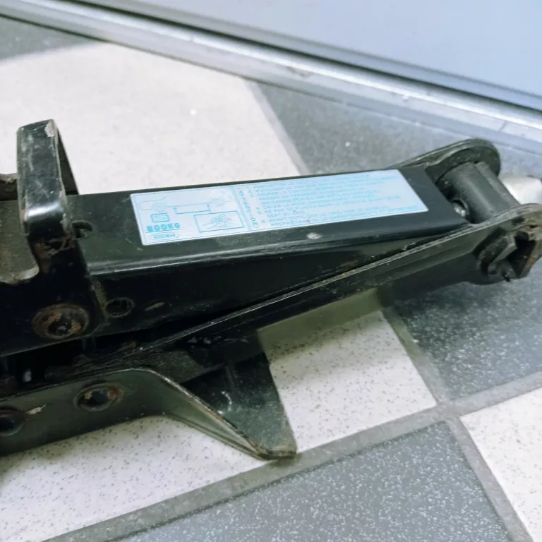 LEWAREK 800 KG