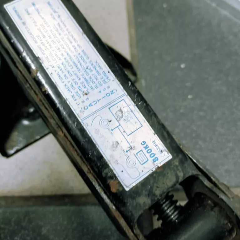 LEWAREK 800 KG