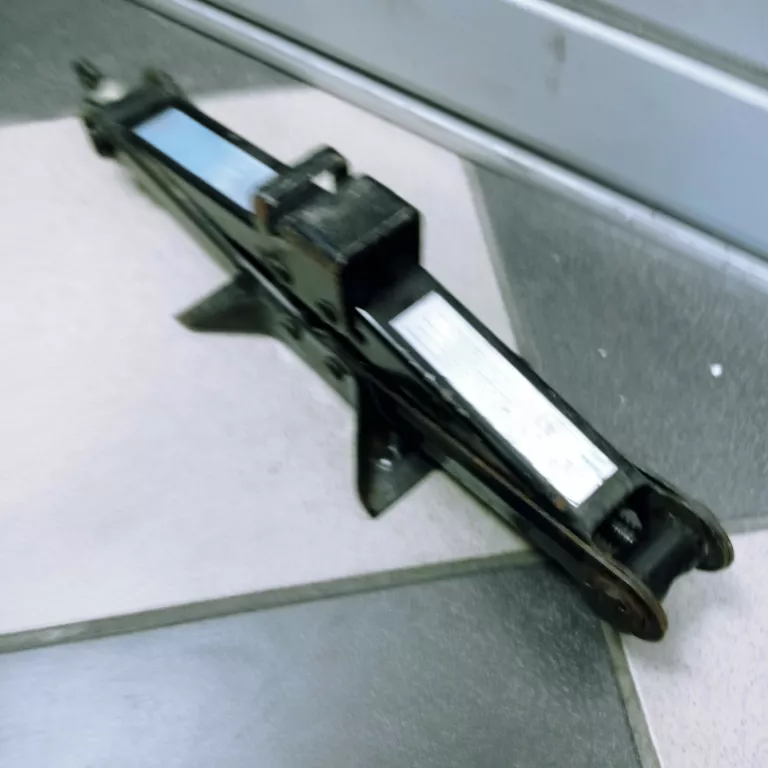 LEWAREK 800 KG