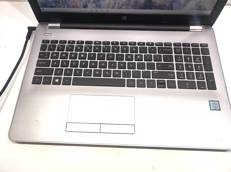 LAPTOP HP TPN-C129