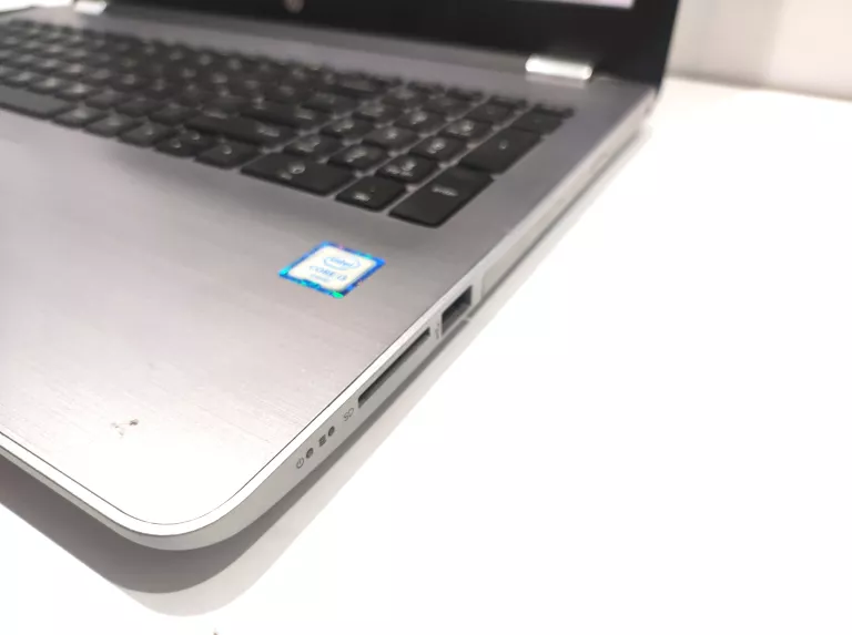 LAPTOP HP TPN-C129