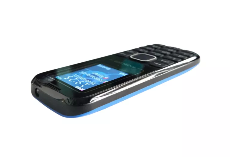 TELEFON MAXCOM MM135L