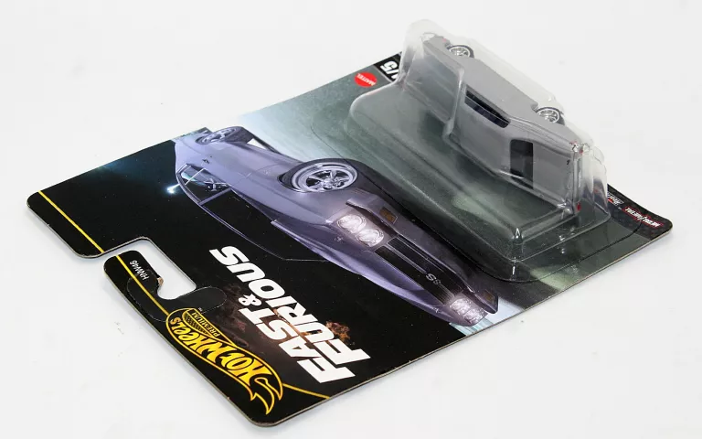 AUTKO HOT WHEELS PREMIUM FAST AND FURIOUS 1970 CHEVELLE SS (HNW46)
