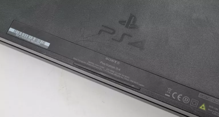 KONSOLA PS4 FAT CUH-1116A 500GB PAD GRY