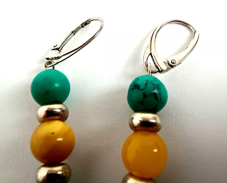 piekne-dlugie-srebrne-kolczyki-z-bursztynem-925-aleja-jana-pawla-ii-9b-reda