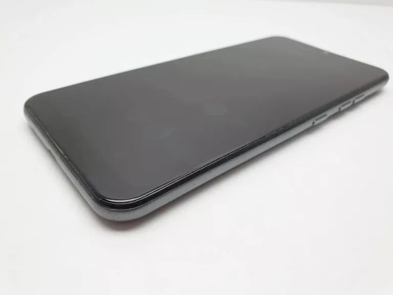 TELEFON LG K22 2/32GB 6.2" TYTANOWY