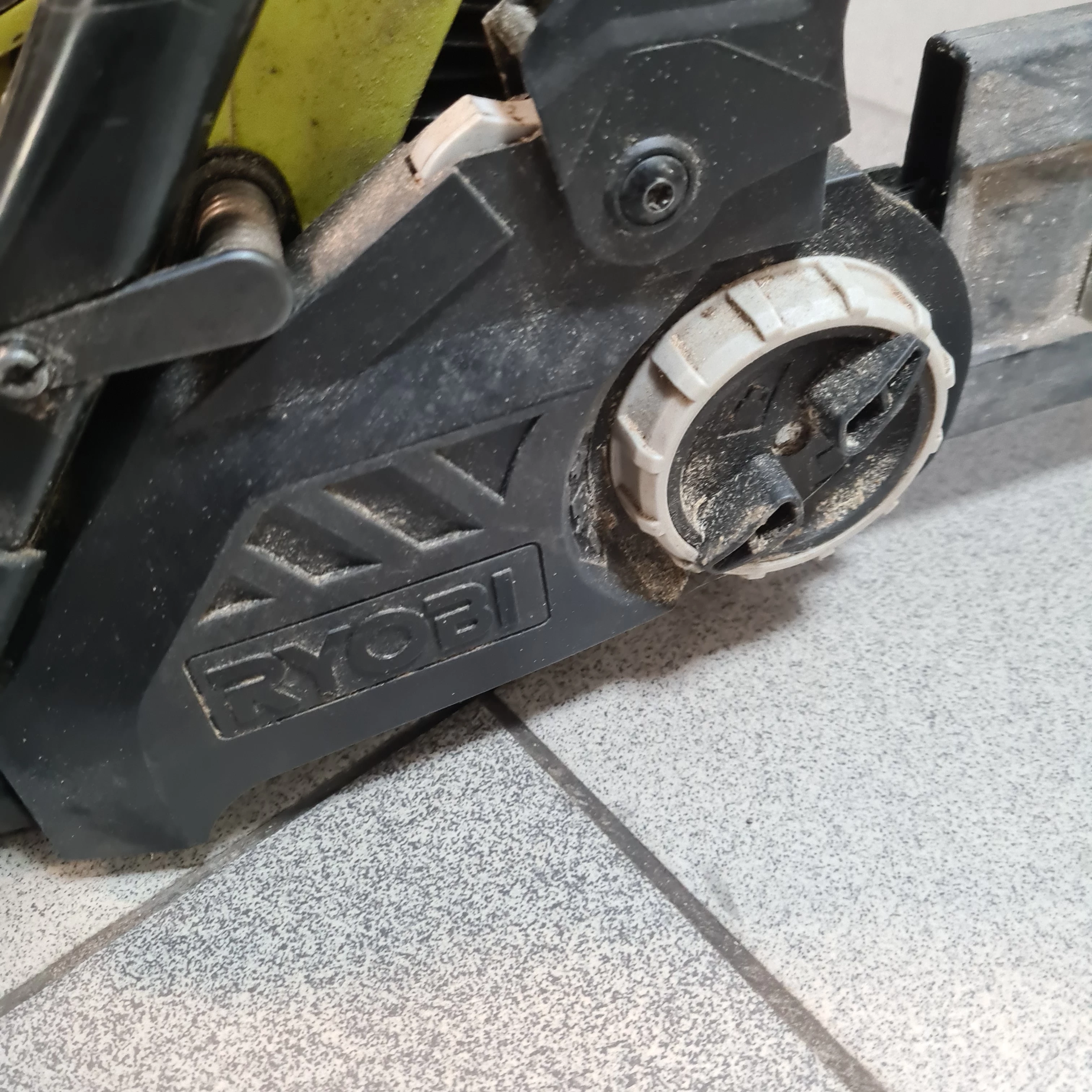 pila-spalinowa-35cm-ryobi-rcs3835t-stan-11323-2