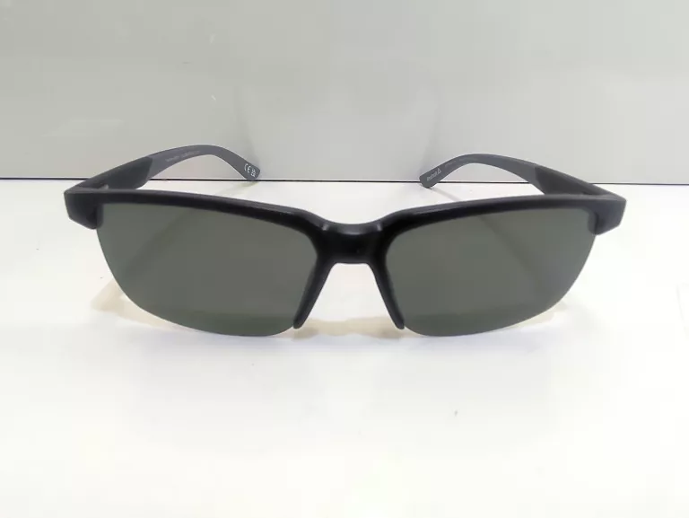 OKULARY PRZECIWSŁONECZNE REEBOK POLARISED 1022808001