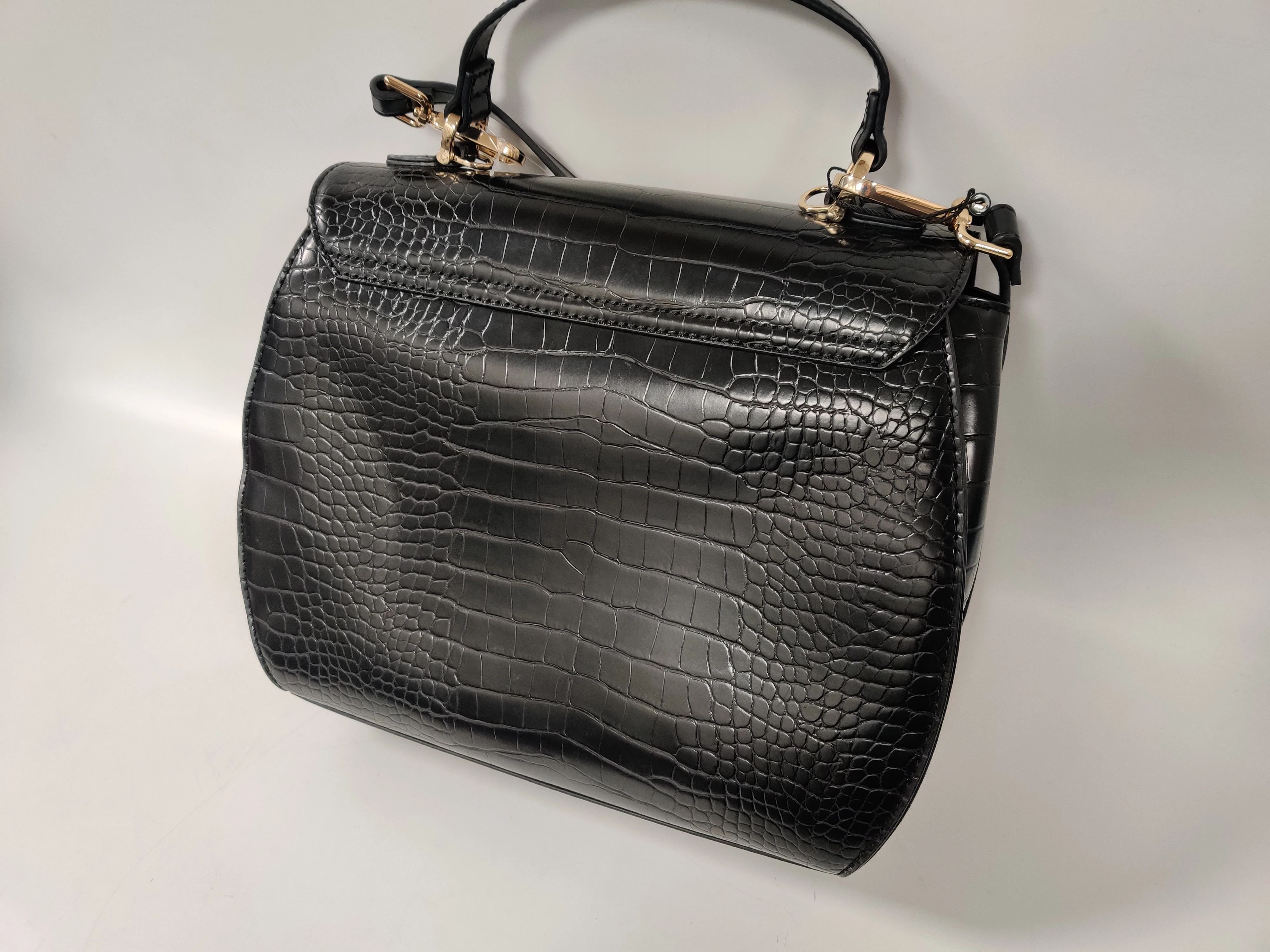 torebka-love-moschino-czarna-kolor-249512-1647413