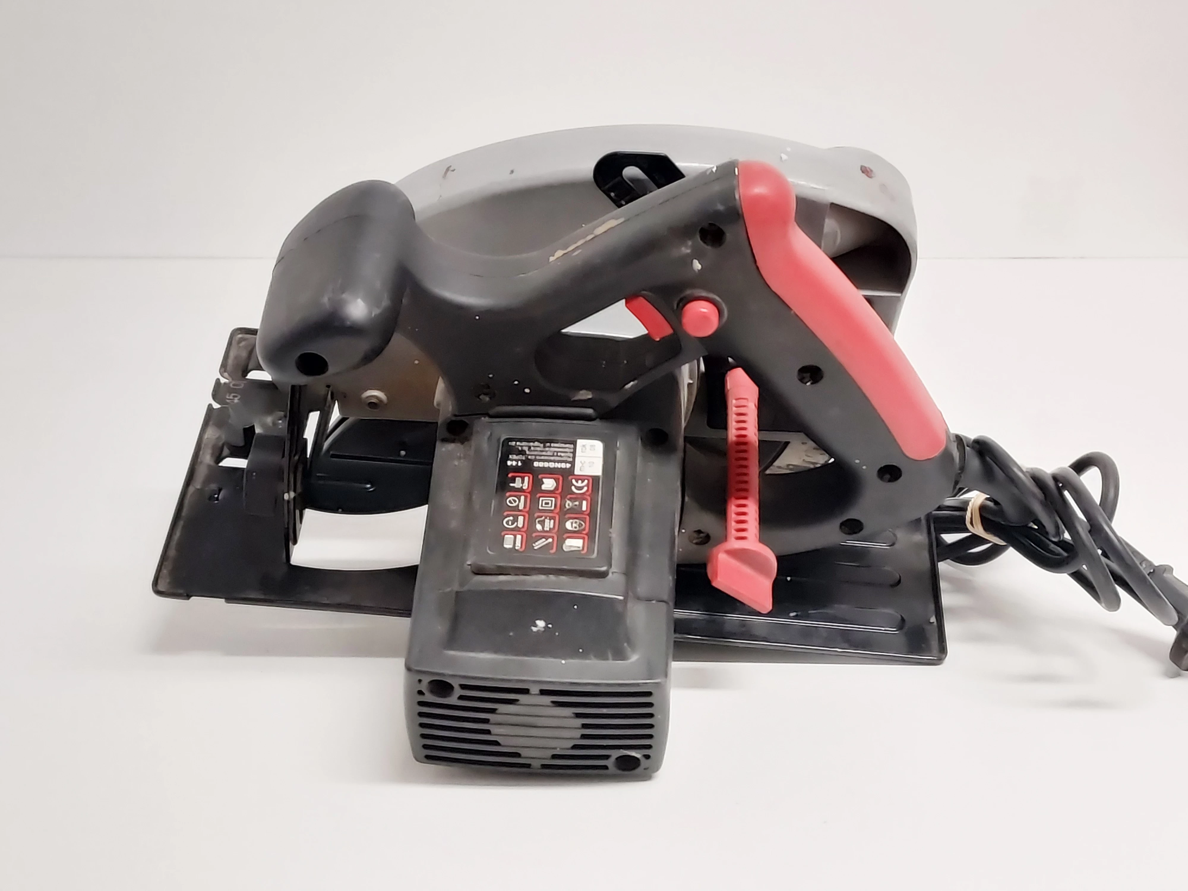 pilarka-tarczowa-power-plus-49ng688-1200w-marka-129307-1771547