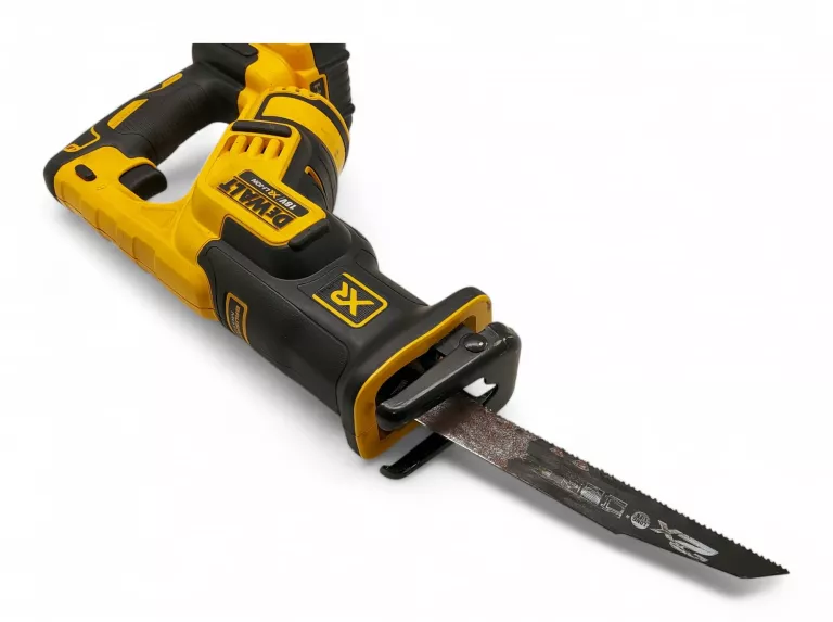 PIŁA SZABLASTA DEWALT DCS367N 18V BODY