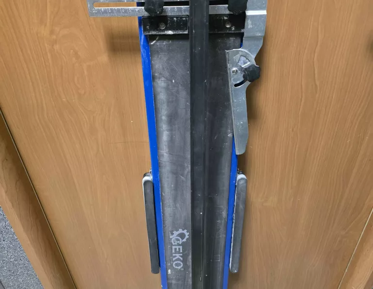 GEKO PRZECINARKA DO CIĘCIA GLAZURY 1000MM G30116