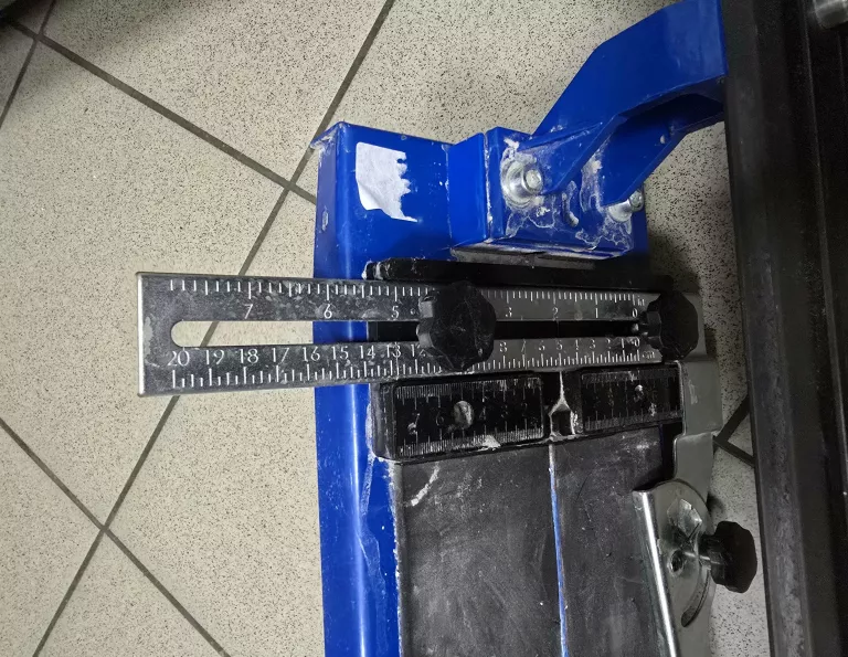 GEKO PRZECINARKA DO CIĘCIA GLAZURY 1000MM G30116